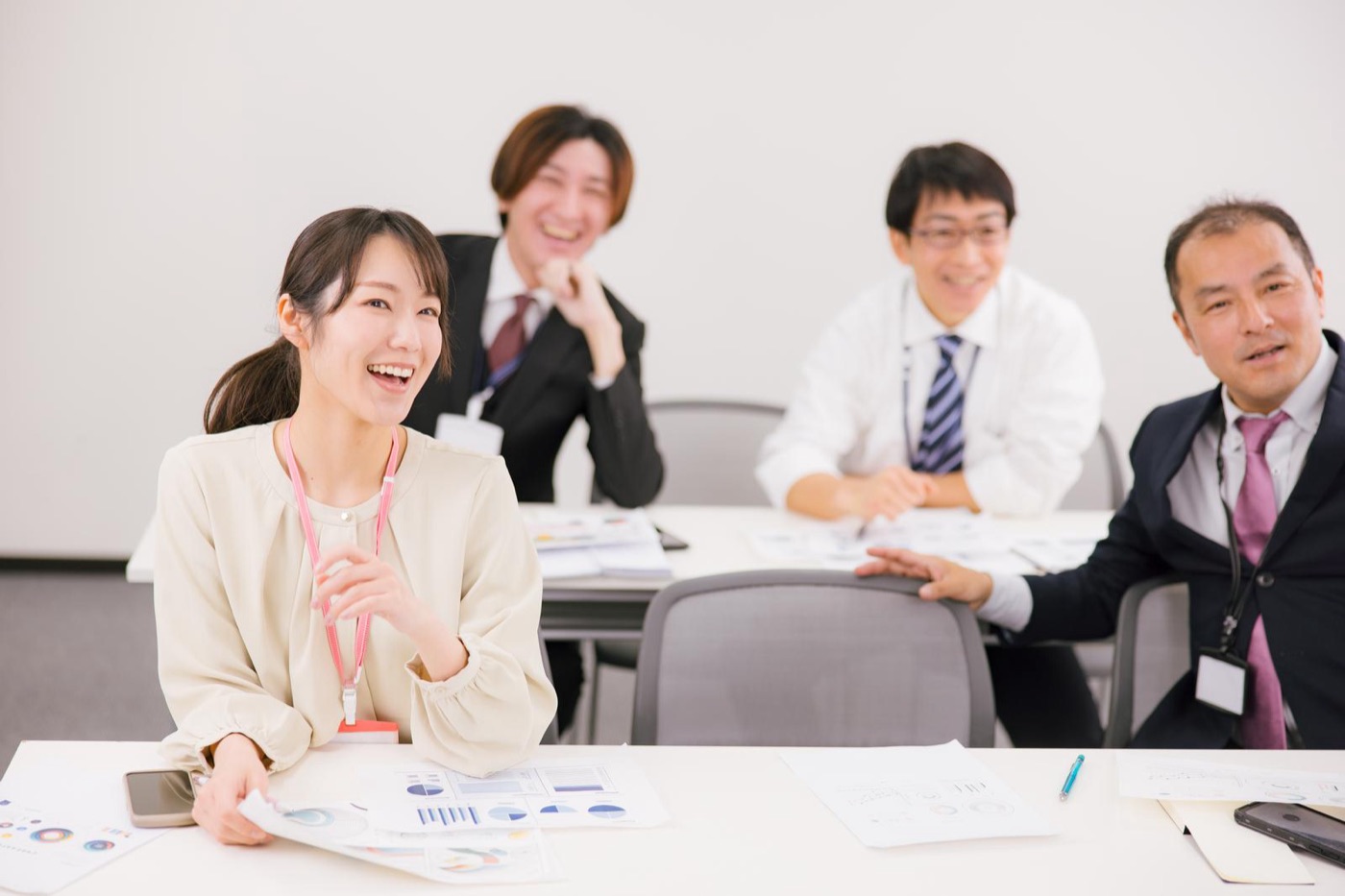 人手不足は、採用だけでは解決しない